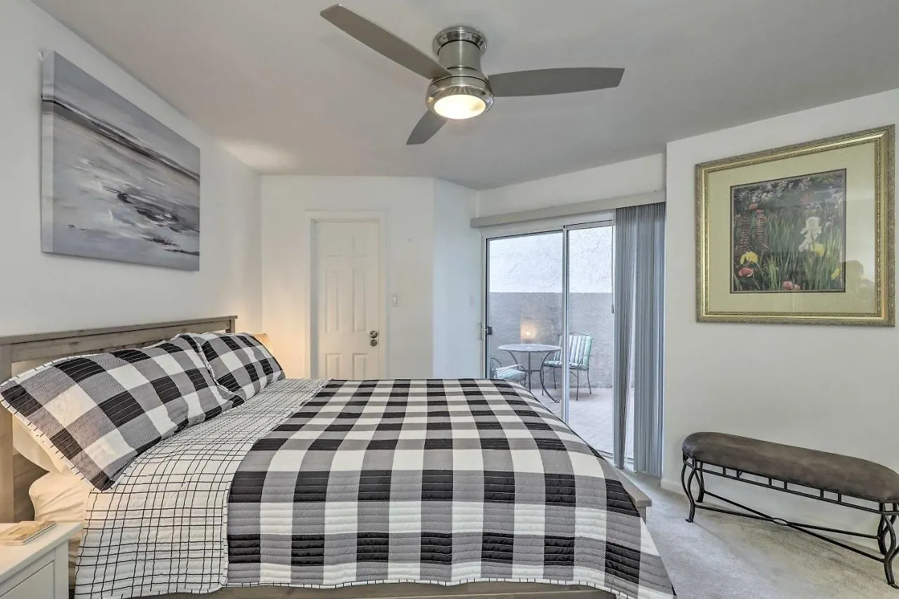 First-Floor Scottsdale Condo About 1 Mi To Old Town! Appartement